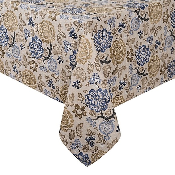 Gorgeous “Verdell” Ellen DeGeneres tablecloth - Picture 3 of 3